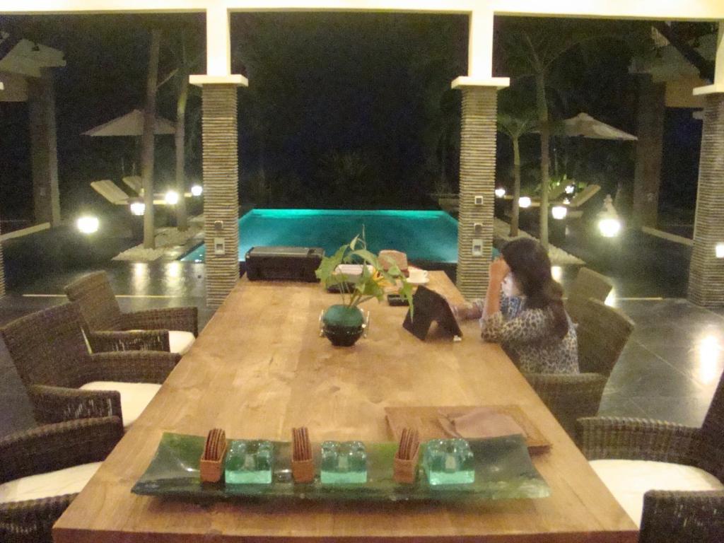 Villa Dunia Impian Kubutambahan  Pokoj fotografie